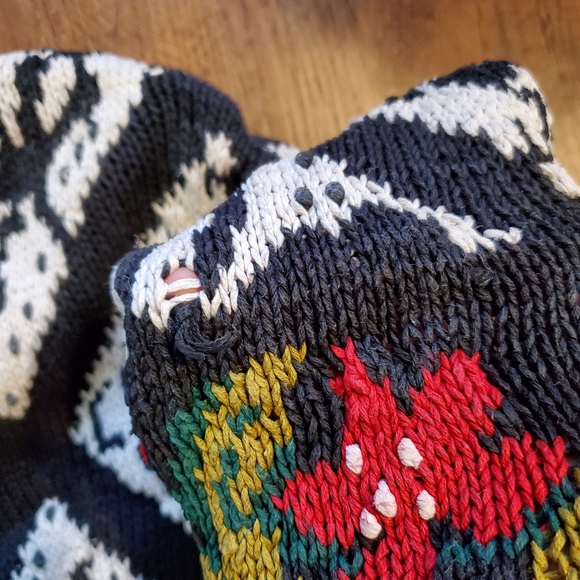 Vintage Express Internationale Handknitted Sweater Black Chunky Cable Knit Small - Picture 6 of 9